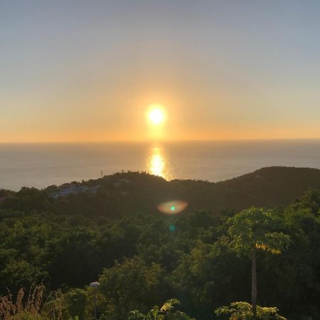 Paradis Au Soleil, Vue Panoramique Sur Mer Bouillante Ngoại thất bức ảnh
