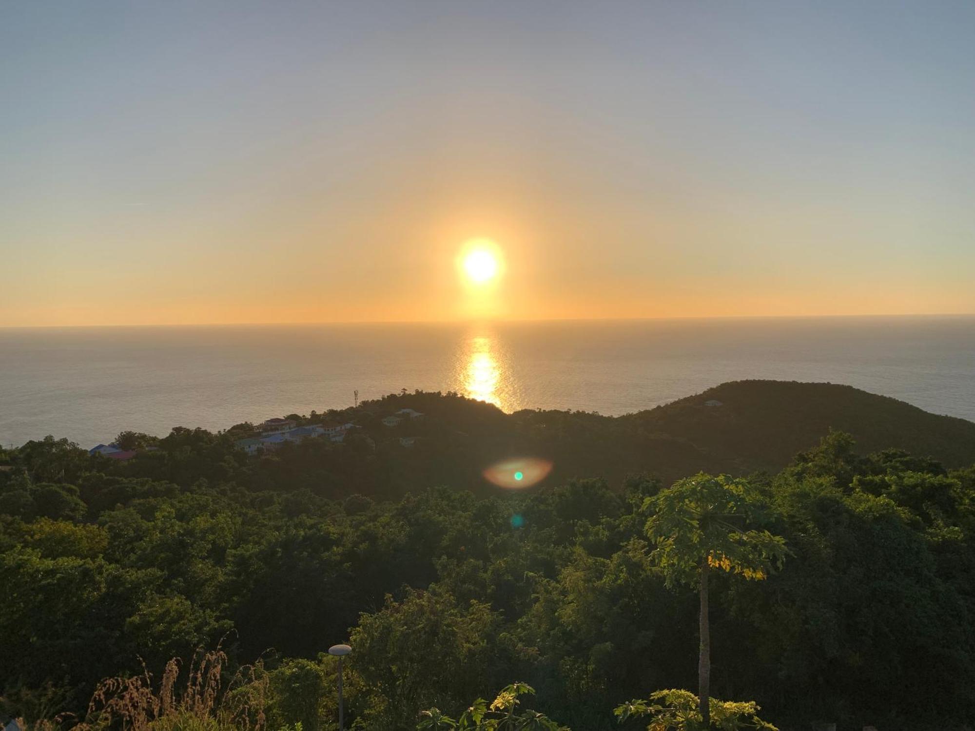 Paradis Au Soleil, Vue Panoramique Sur Mer Bouillante Ngoại thất bức ảnh